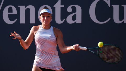 Semeņistaja "Grand Slam" debijā piedzīvo zaudējumu