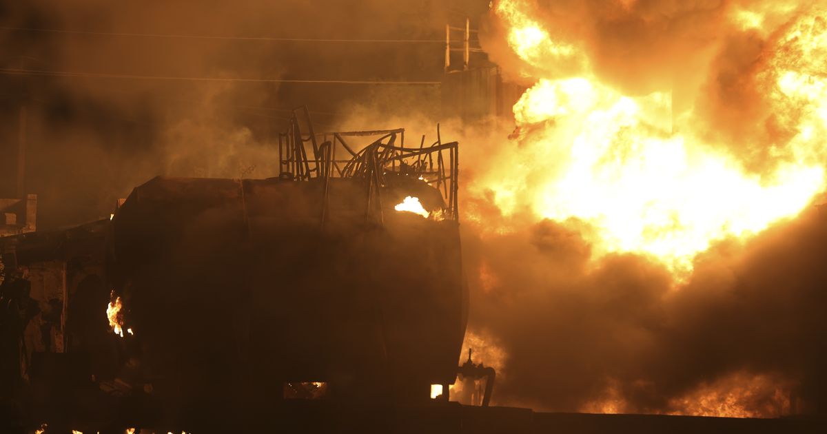 VIDEOD ⟩ Venemaal süttis Ukraina rünnaku järel naftahoidla