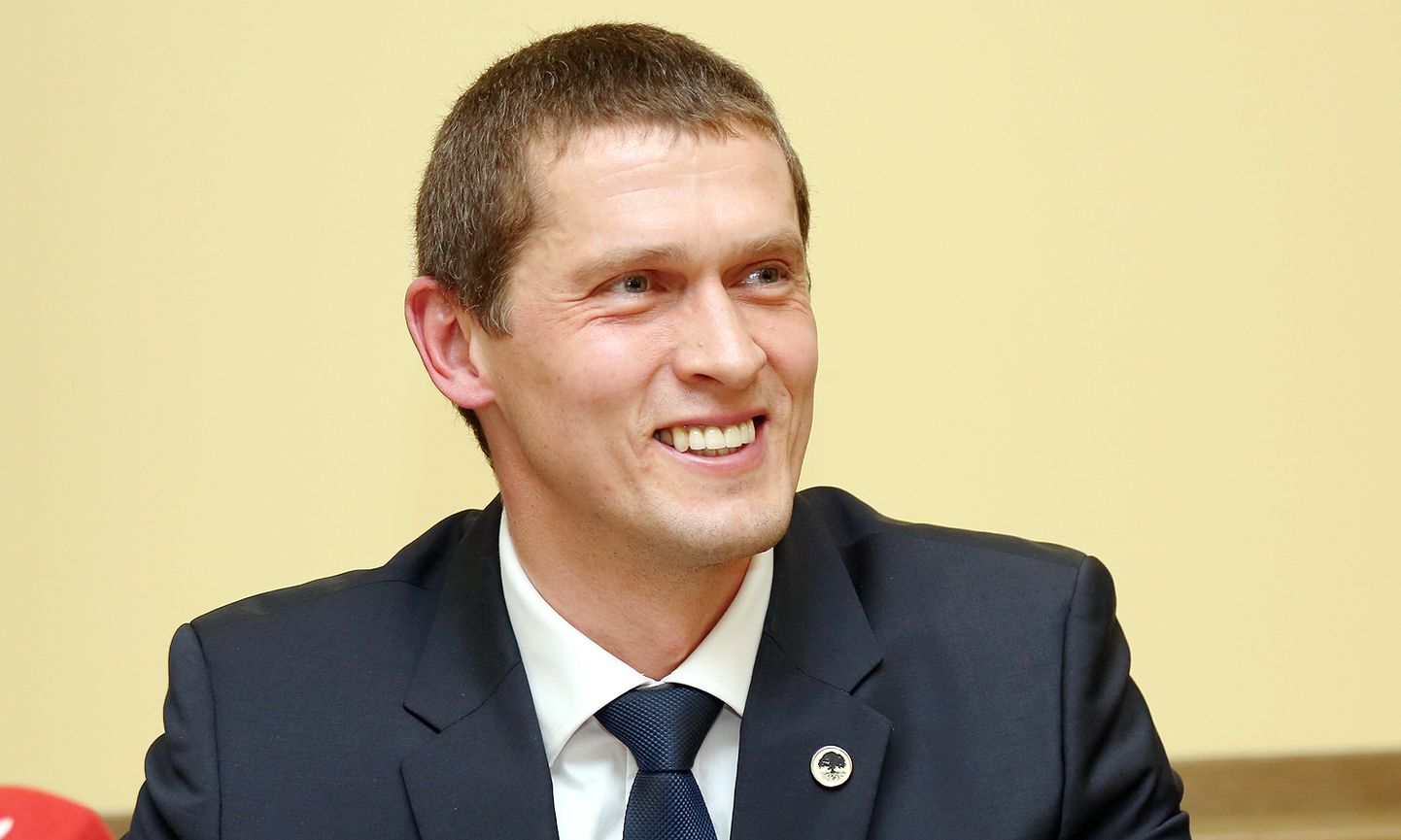 Jaunās konservatīvās partijas valdes loceklis Juris Jurašs.