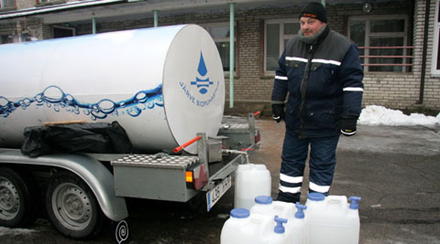 Alates 2013. aasta novembri lõpust veab Järve Biopuhastus Orule iga päev tsisterniga puhast joogivett.