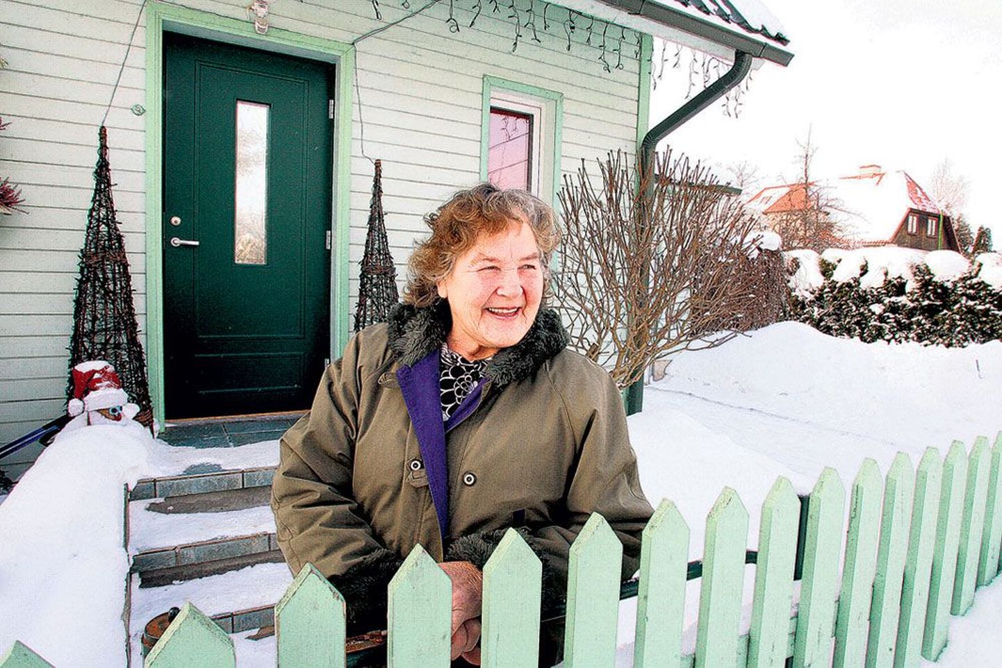 Ilse Hansalu on Ropka elanik olnud 72 aastat. Viimased 50 aastat elab ta Metalli tänavasse ehitatud kodus.