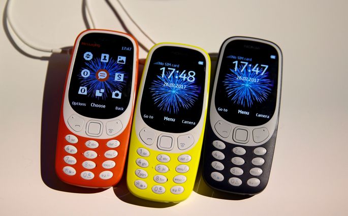 Девушки. Темы для телефона Nokia Скачать темы для мобильного