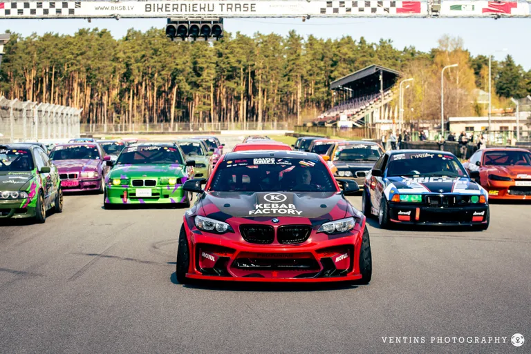 Baltijas drifteri gatavojas 2022. gada sezonas sākumam Biķerniekos