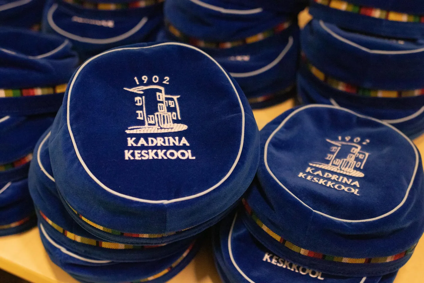 Kadrina keskkooli õpilased pääsesid pärast distantsõpet taas kooli.