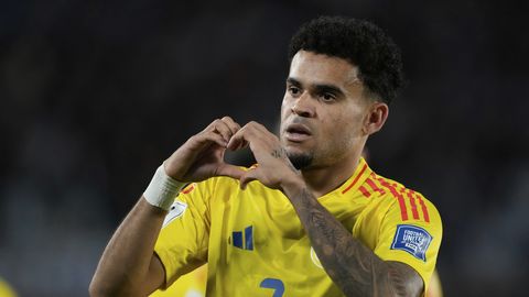 "Bayern" par 75 miljoniem eiro iegādājas Diasu