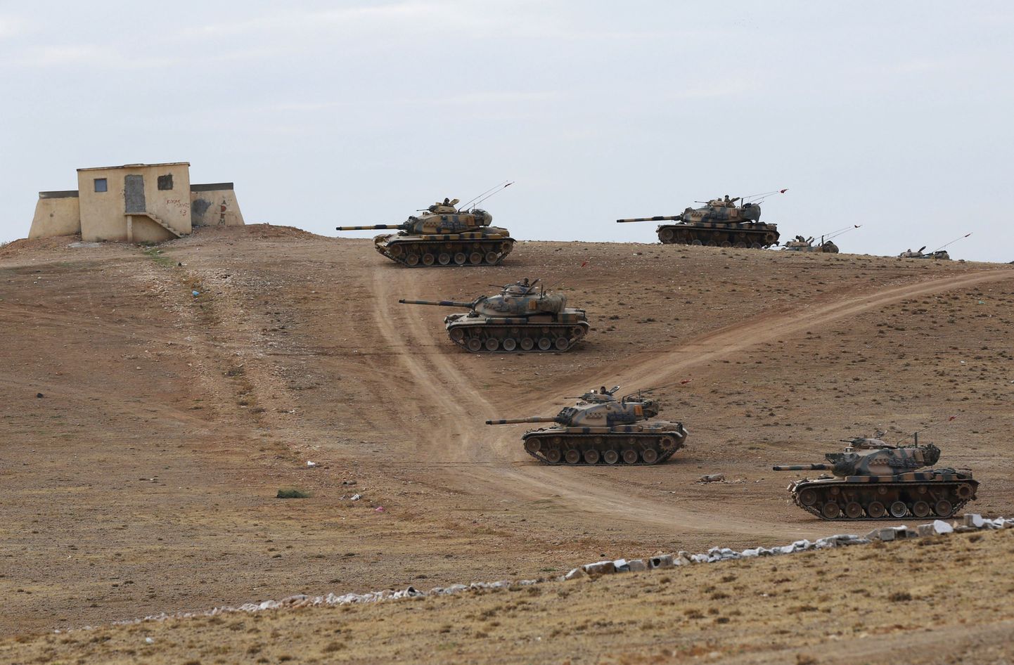 Türgi tankid Süüria piiri lähedal