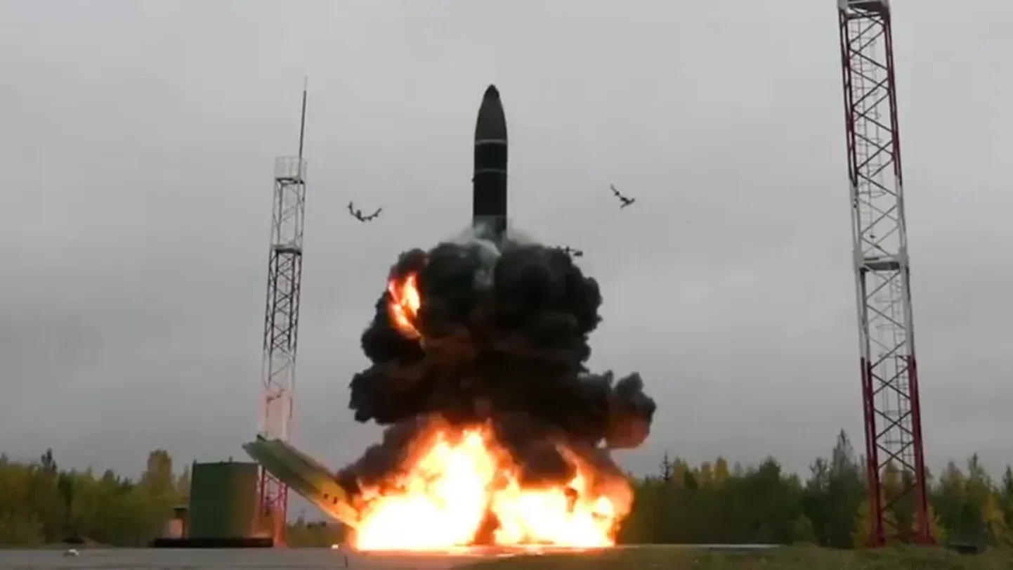 Латвия планирует закупку дальнобойных ракет