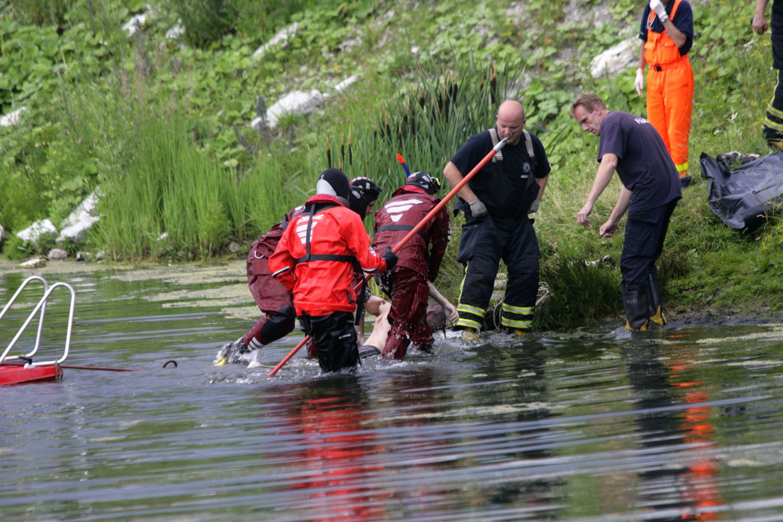 Päästjad toovad Tallinnas Pae karjääris välja uppunut.