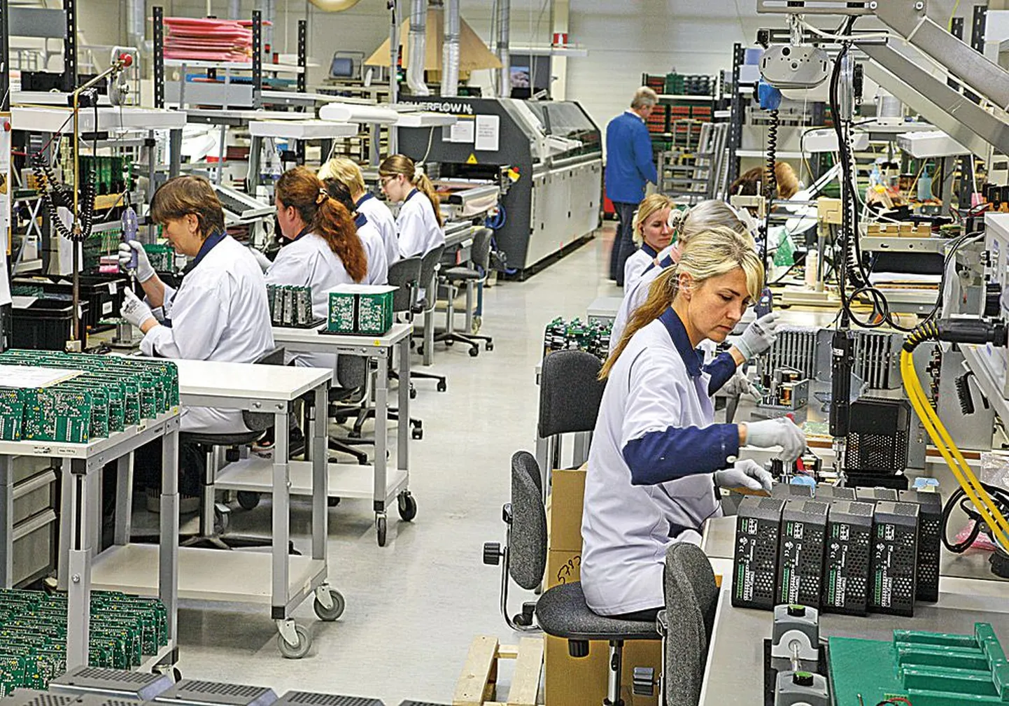 Завод по производству деталей для электроники, принадлежащий шведскому биржевому предприятию NOTE AB, расположен в Пярну: Эстония представляется скандинавским клиентам выгодным местом для размещения производства.