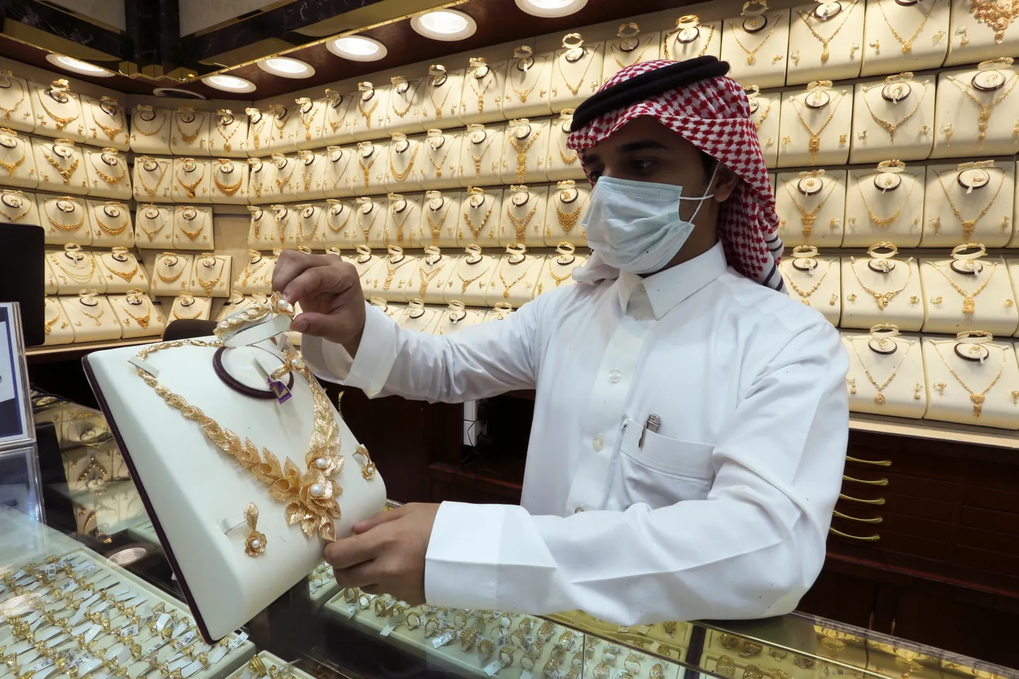 Juveelipood Riyadhis, Saudi Arabias.