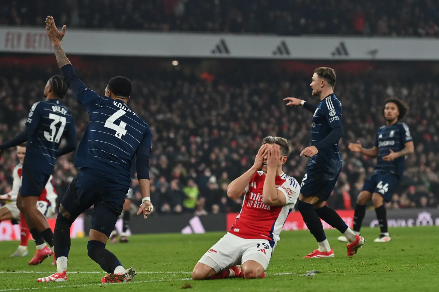 Londoni Arsenal on kõikide sarjade peale võitnud viimasest viiest mängust vaid ühe.