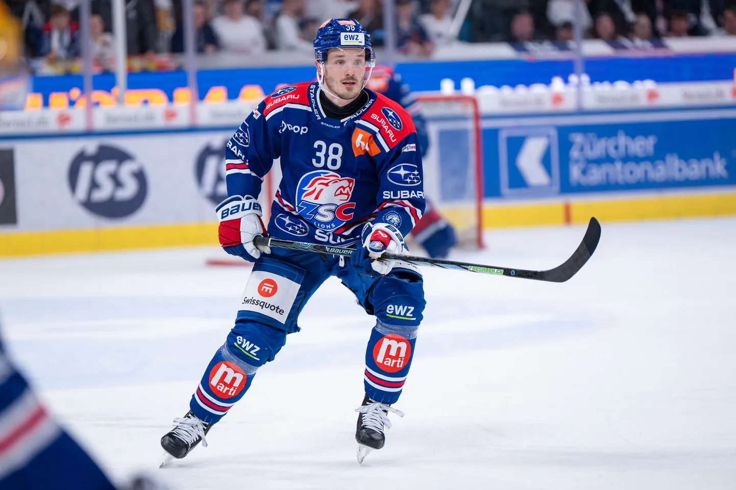 Latvijas hokeja uzbrucējs Rūdolfs Balcers