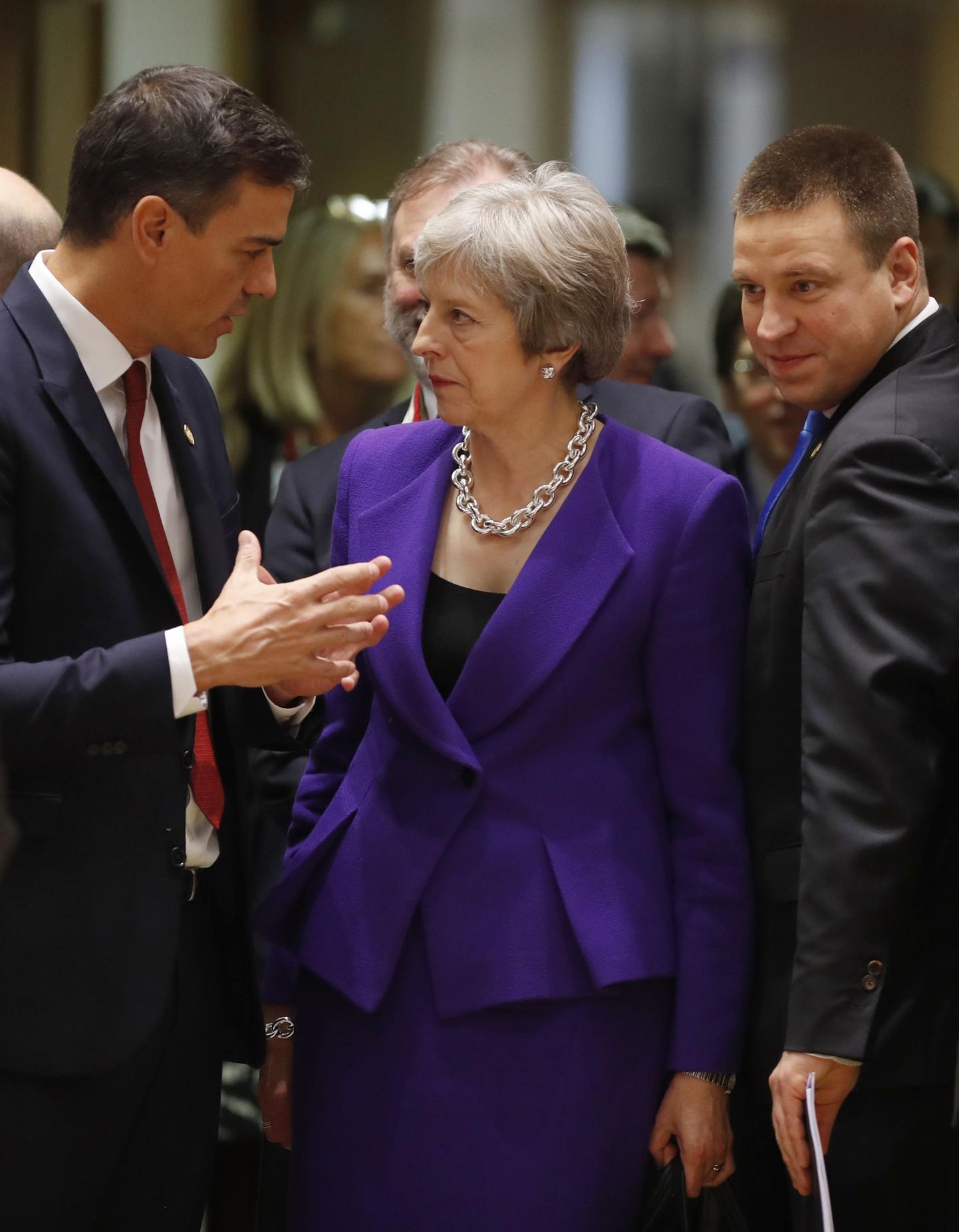 Kui Briti peaminister Theresa May (keskel), Hispaania valitsusjuht Pedro Sánchez (vasakul), Eesti peaminister Jüri Ratas ja teised ELi valitsusjuhid eelmisel, oktoobris toimund ülemkogul kohtusid, polnud Gibraltari küsimusest juttugi.