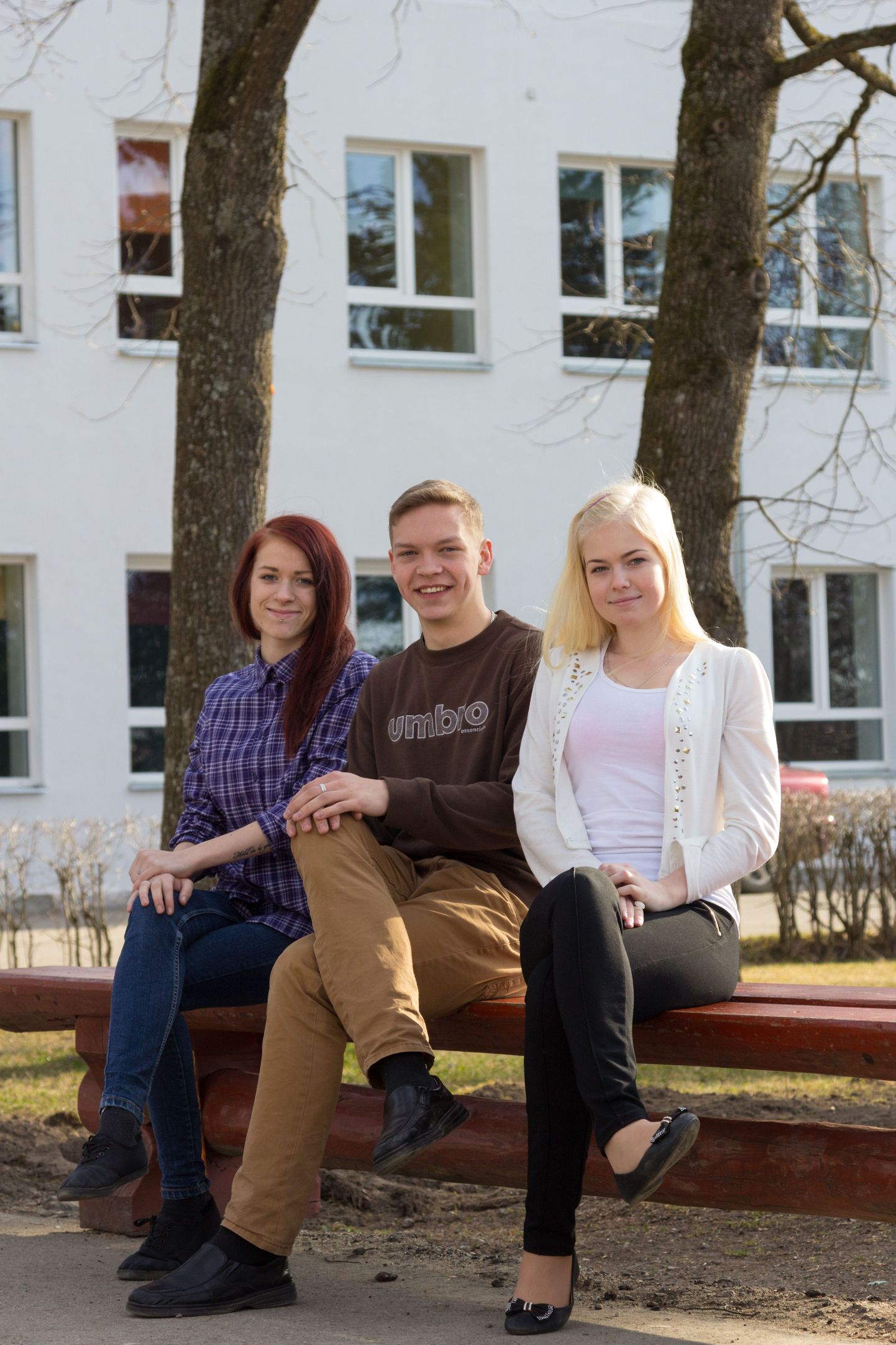 Kristiina Taukuli, Rasmus Koroljovi ja Merily Boiseni sõnul on Tsirguliina keskkool väga kokkuhoidev õppeasutus, kus kõik tunnevad kõiki.