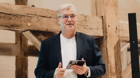 FOTO ⟩ Rakstnieku savienības vadītājs Arno Jundze: "Dzejas dienas ir kopības un mērķtiecības rezultāts"