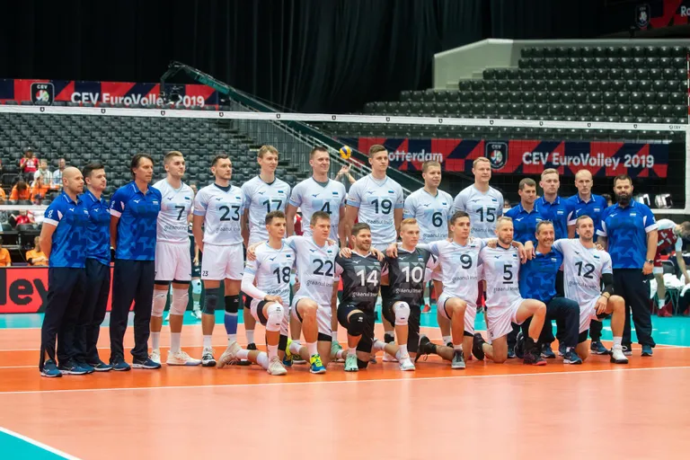 Meeste võrkpallikoondis.