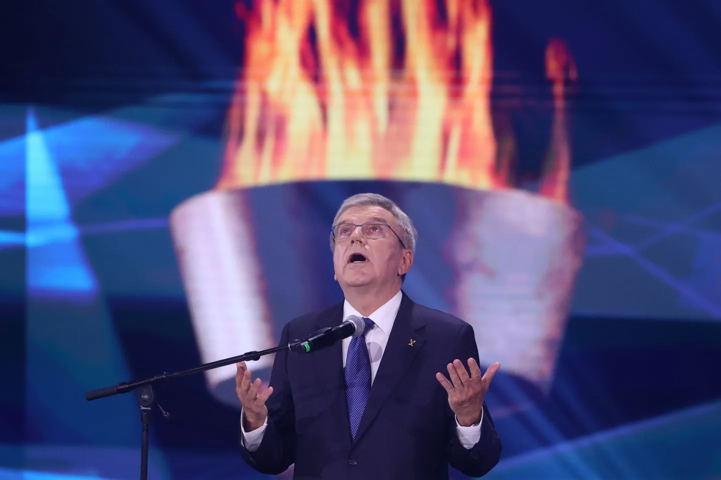 Rahvusvahelise Olümpiakomitee president Thomas Bach kõneleb 1972. aasta Müncheni mängude veresauna ohvrite mälestustseremoonial. 
EPA / ABIR SULTAN 656