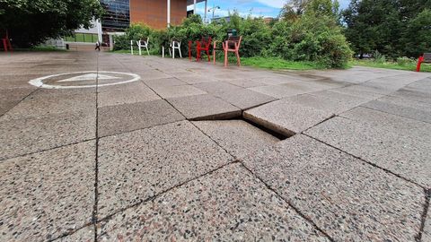 Tugev vihmasadu kaotas Tartu südalinnas maa tänavakivide alt
