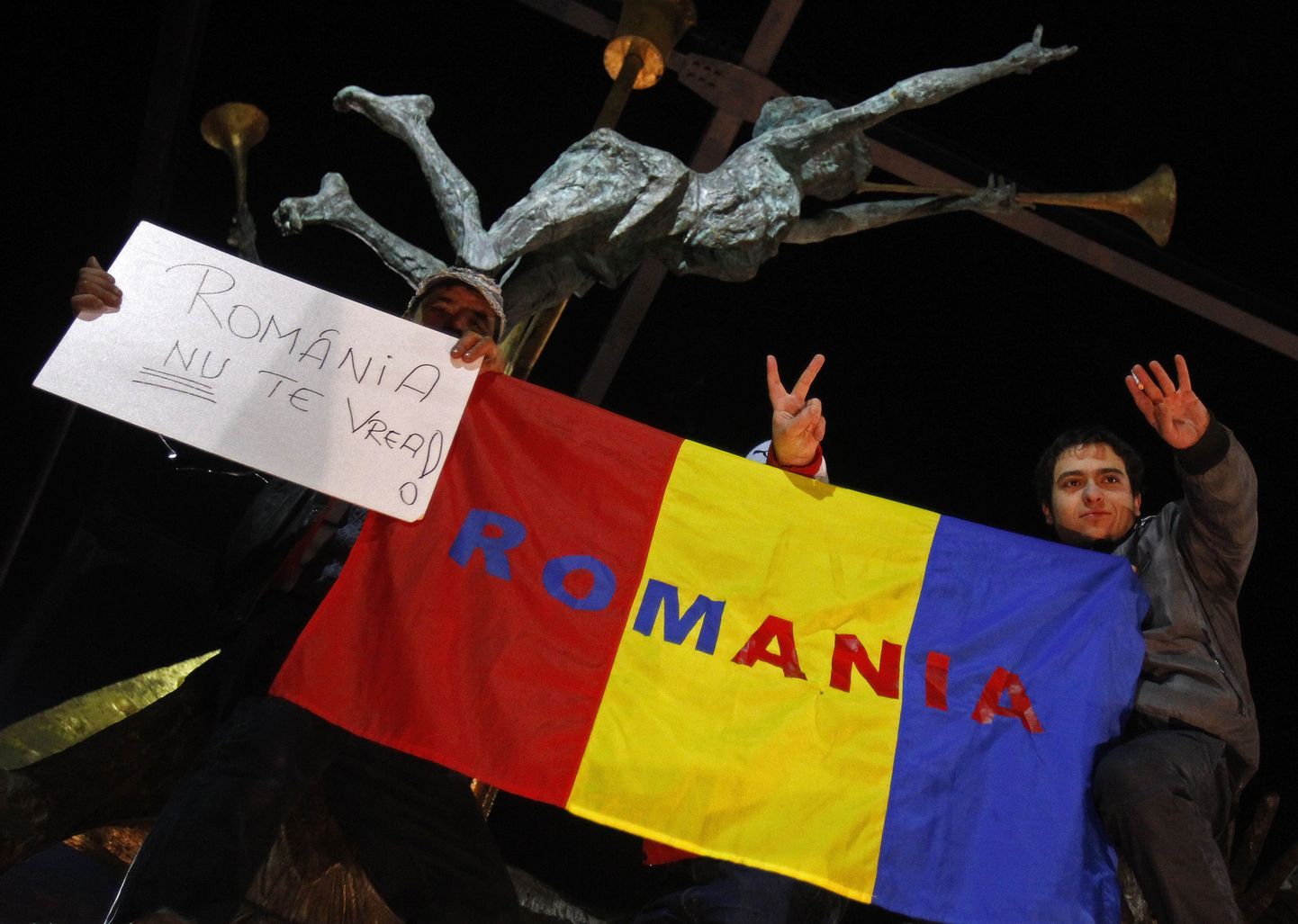 Meeleavaldajad Rumeenia pealinnas Bukarestis