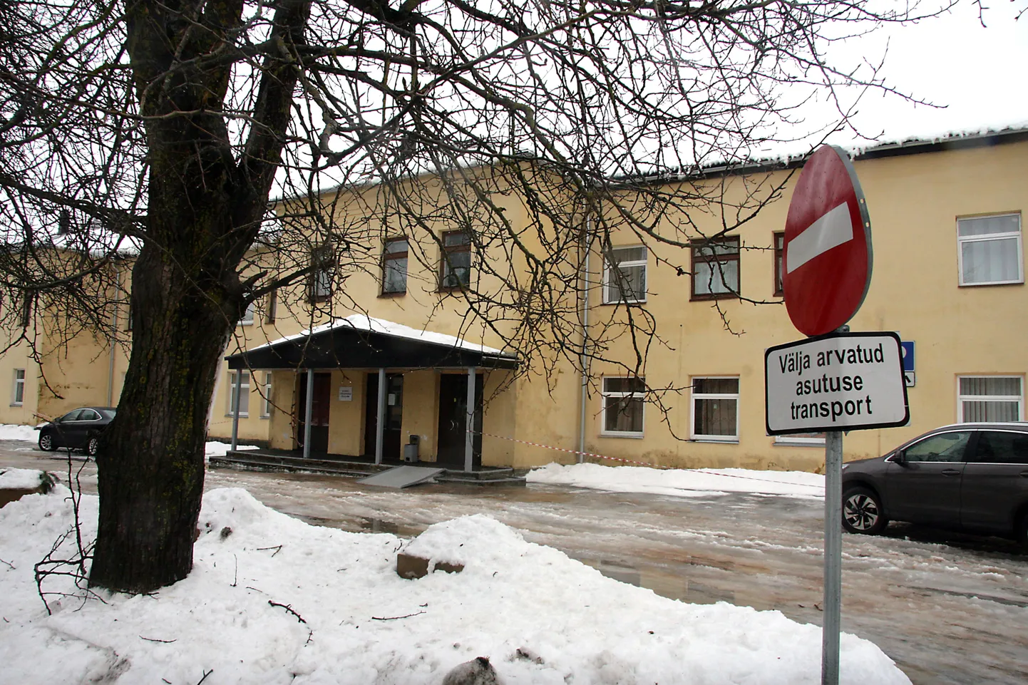 Lumelükkamise kehv kvaliteet Kiviõlis on linnaelanikele pikalt peavalu valmistanud. Kas uus hooldusperiood toob lahenduse, näitab saabuv talv.