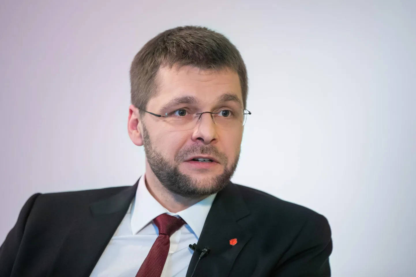 Jevgeni Ossinovski.