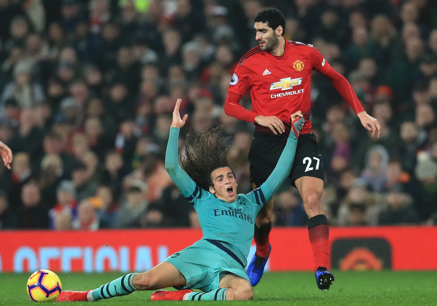 Matteo Guendouzi ja Marouane Fellaini.