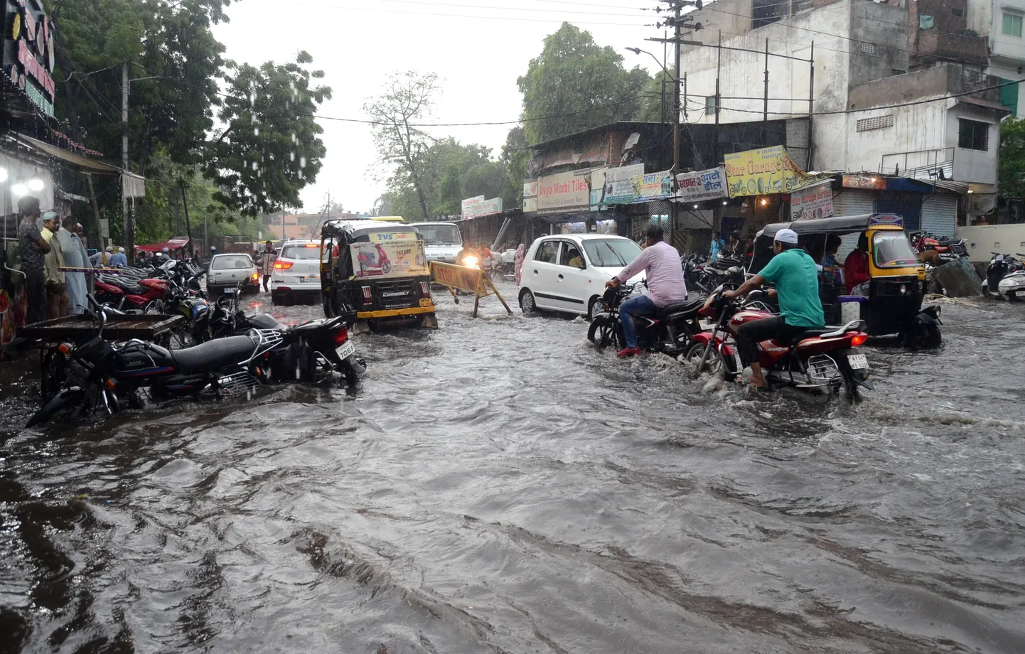 Mussoonvihmast põhjustatud üleujutus Indias Bhopalis.