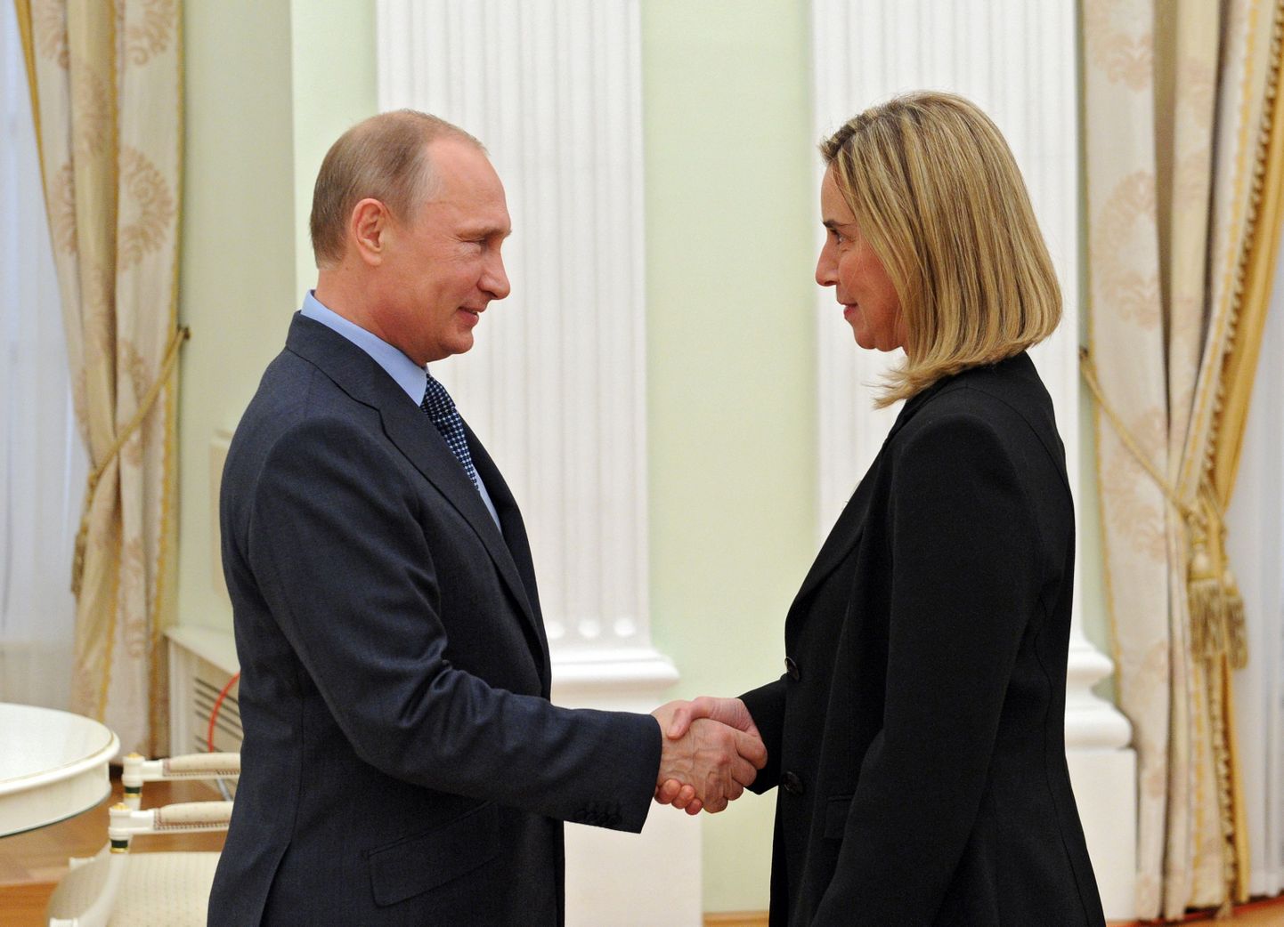 Vladimir Putini ja Federica Mogherini kohtumine Moskvas 9. juulil.