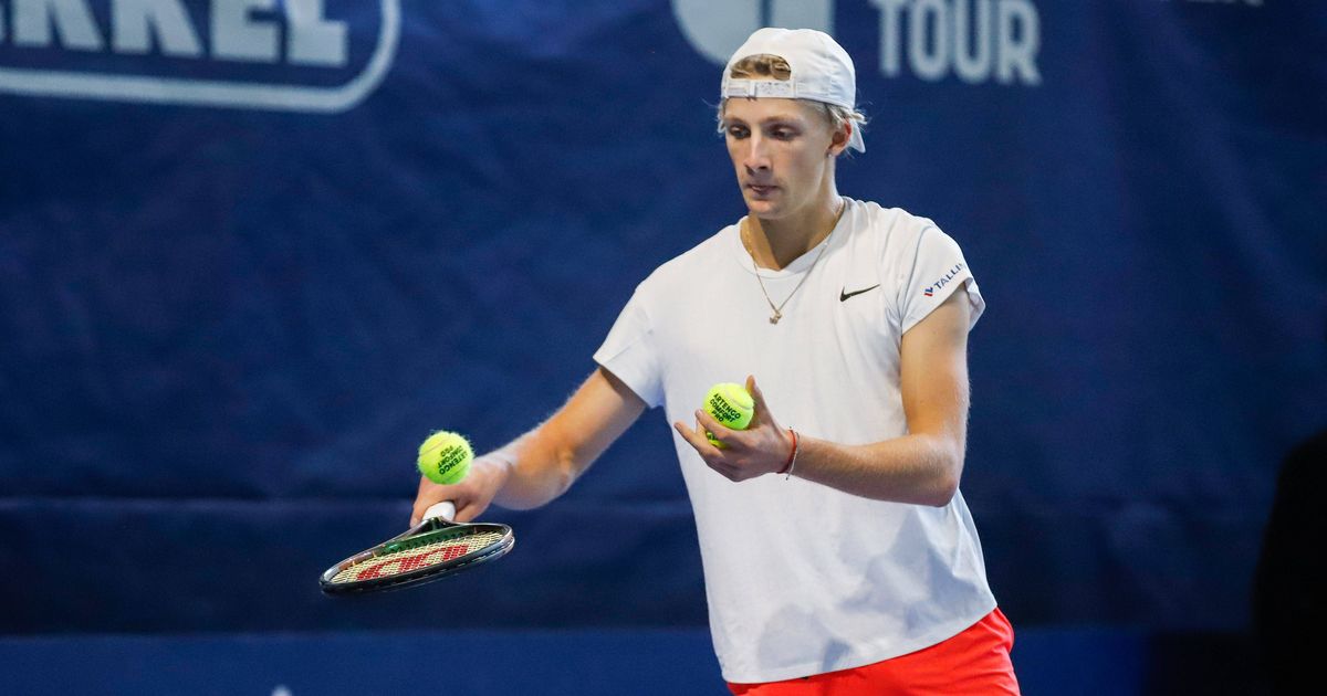 Lajal pidi Austraalia lahtistel reketid pakkima