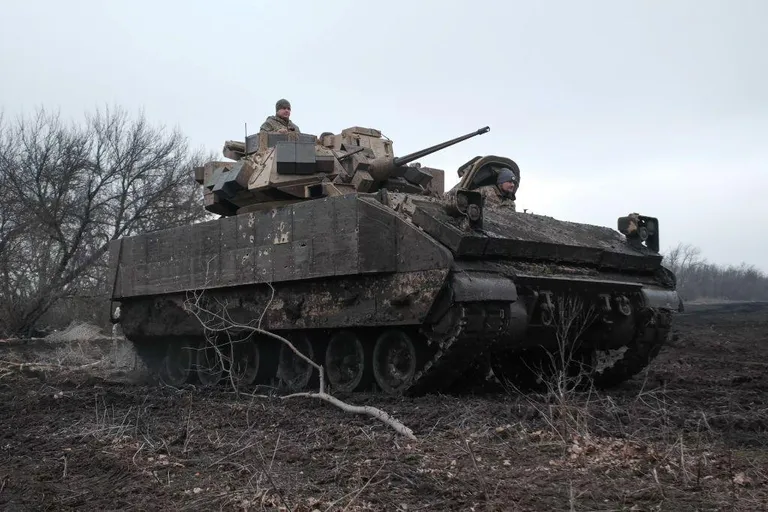 На вооружении армии США имеется более 4600 БМП «Брэдли». Украине поставили 190 машин