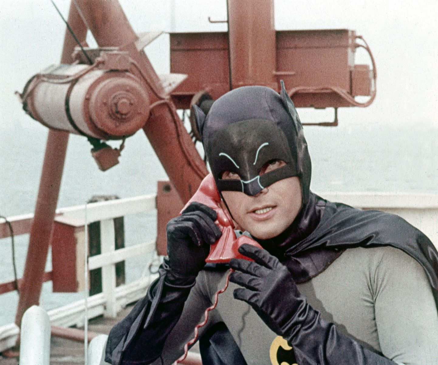 Batmani osatäitja Adam West.