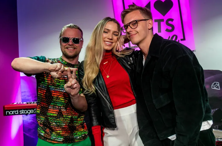 MyHitsis on külas Liis Lemsalu. Vasakul Indrek Vaheoja, paremal Jüri Pootsmann
FOTO: