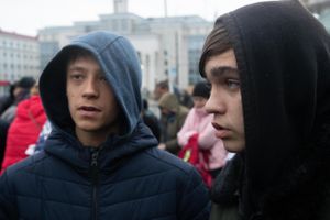 Koolipoisid Kirill (vasakul) ja Sergei.