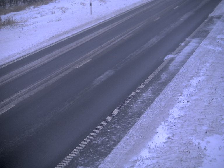 Ikla teekaamera pilt Tallinna–Pärnu–Ikla maanteelt kell 15.40.