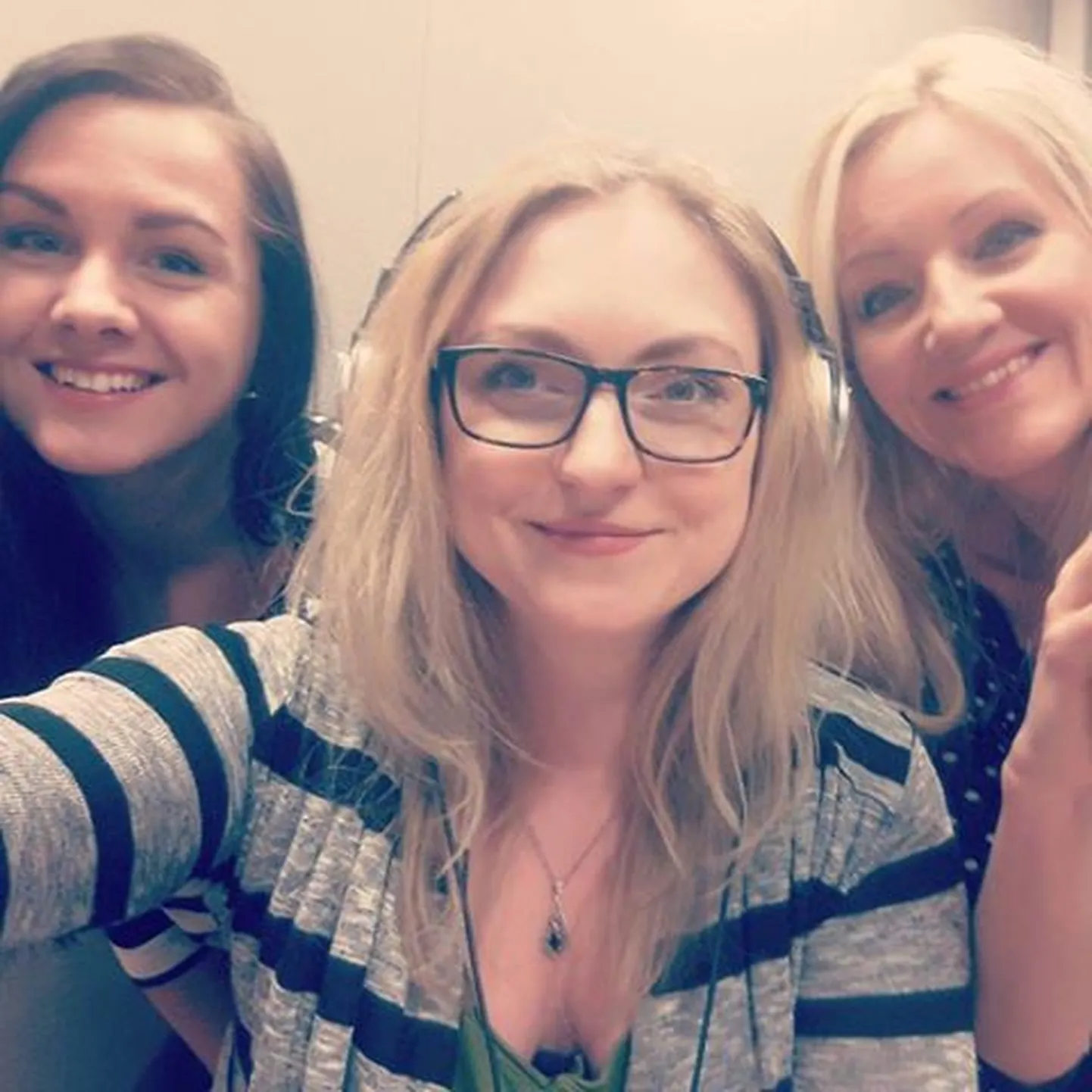 Ingrid Dreyersdorff, Dagmar Lamp ja Kristina Herodes stuudios