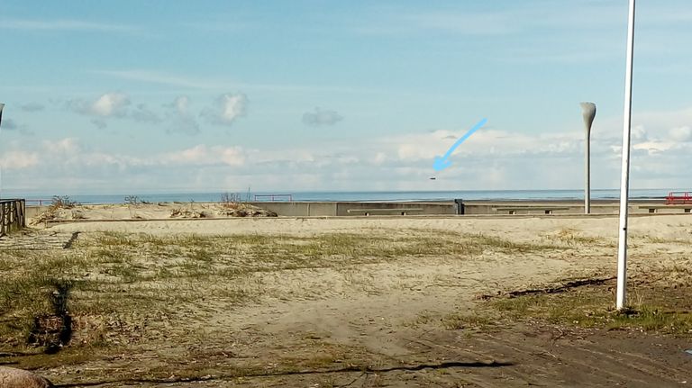 Мэр Пярну увидел у центрального пляжа города настоящий мираж. / Ромек Козенкраниус.