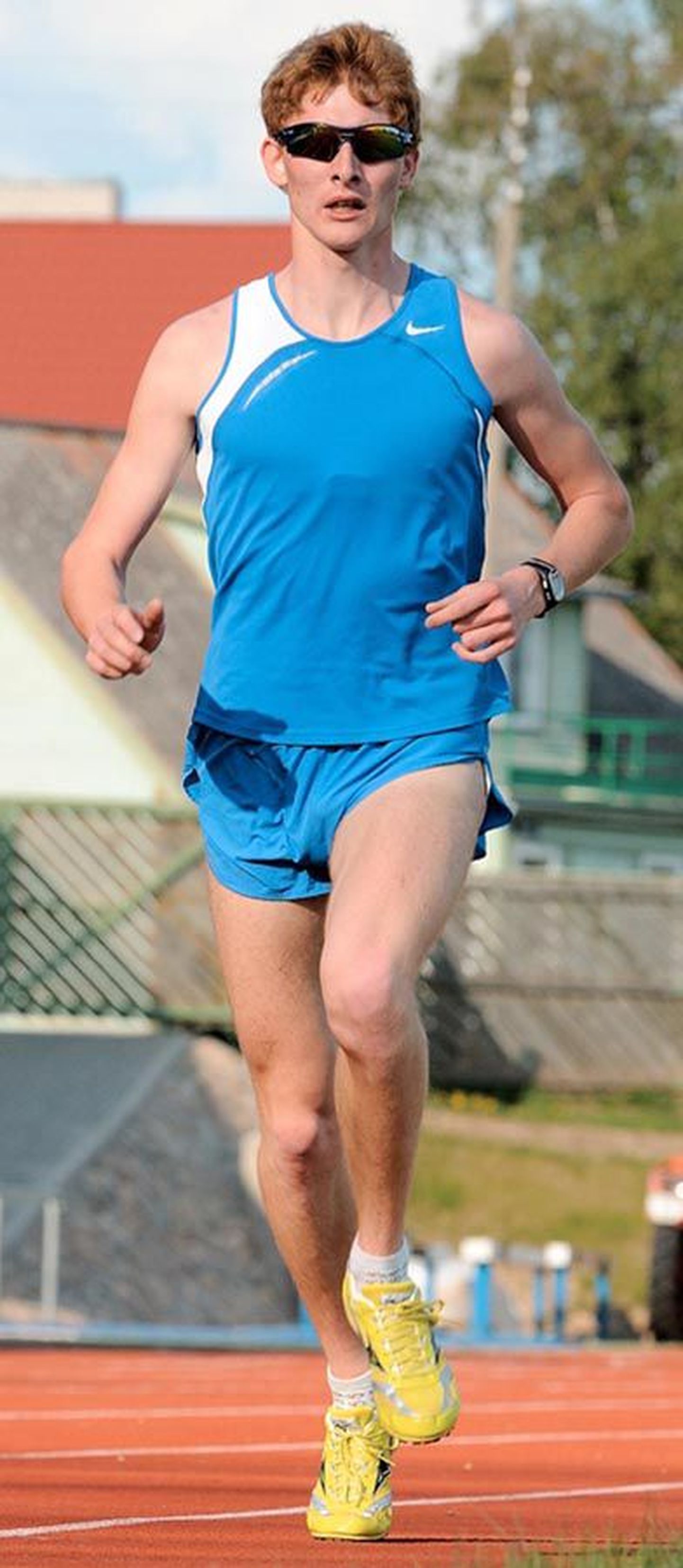 Heinar Vaine uuendas Eesti juunioride maratonijooksu rekordi.