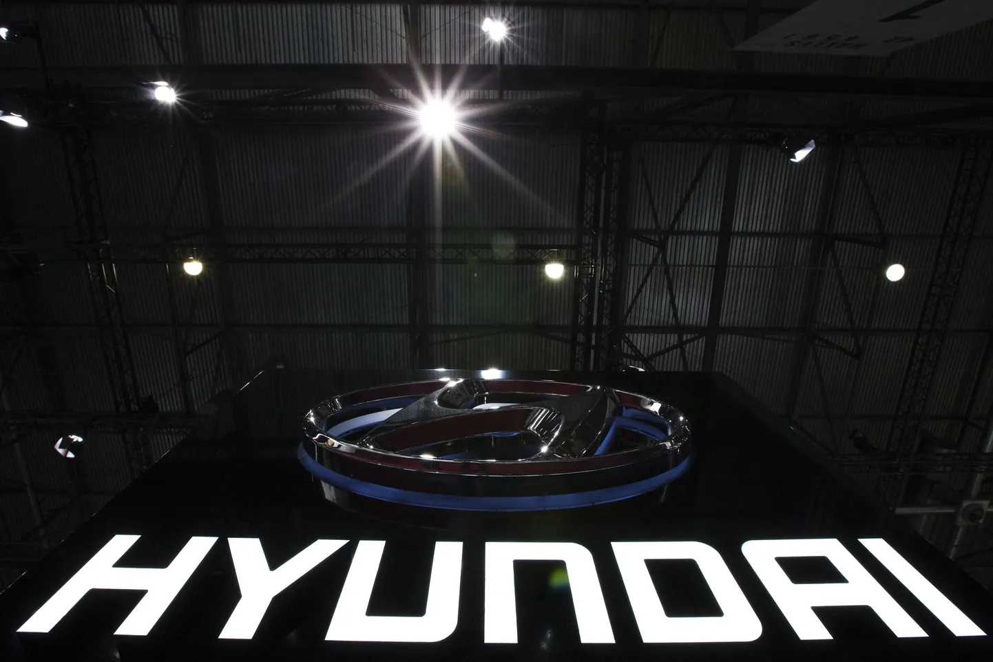 Hyundai logo