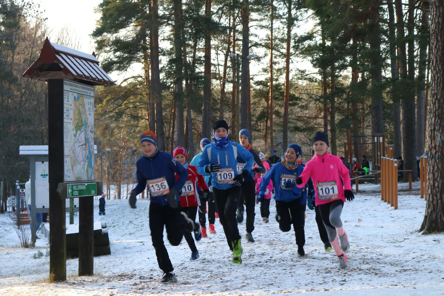 Pühapäevane heategevusjooks Kubijas oli küll juba traditsiooniline ettevõtmine, ent tänavu oli seegi seotud annetustalgutega.