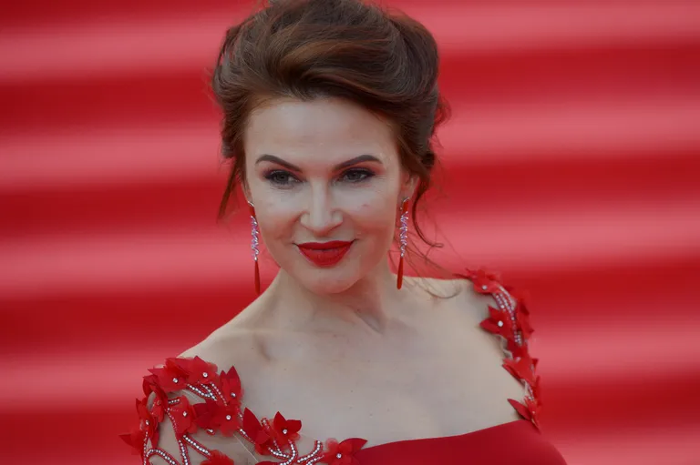 Эвелина Бледанс