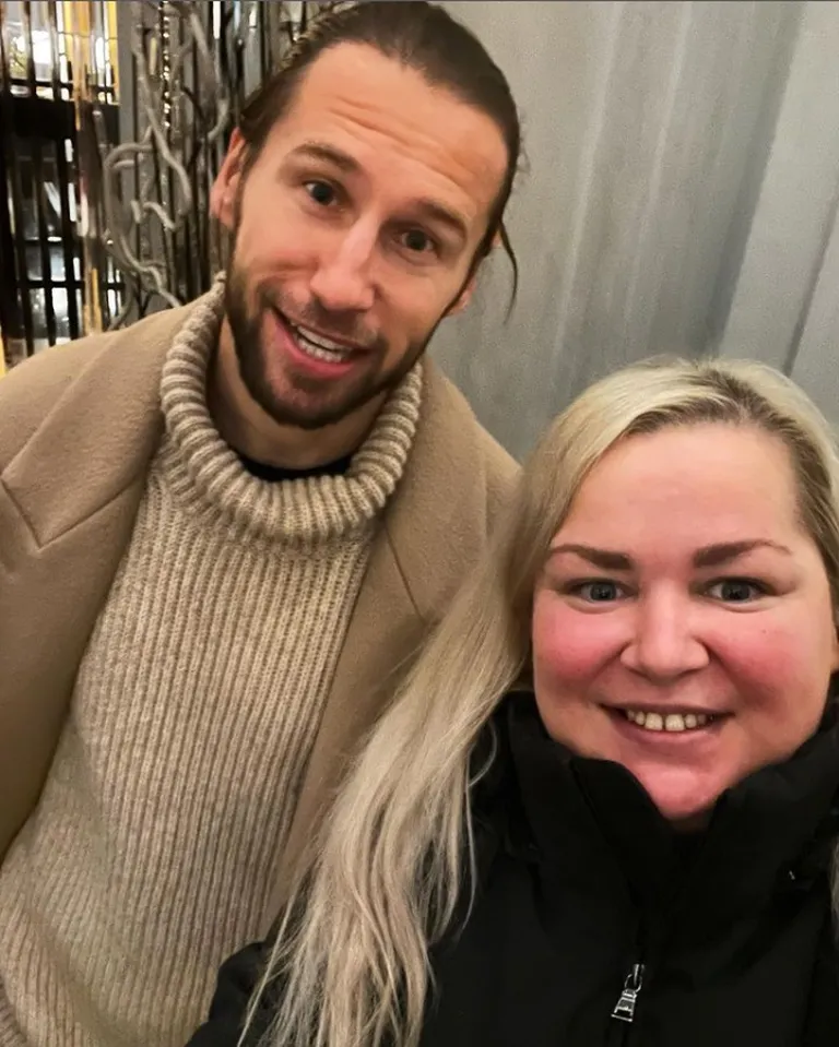 Grzegorz Krychowiak ja spordikuulsuseid mittetundev Triin Palmipuu.