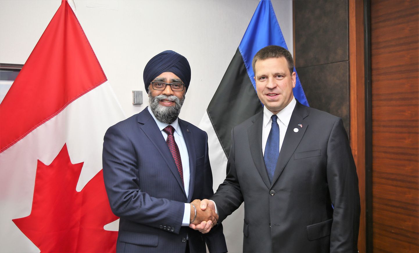 Kanada kaitseminister Harjit Sajjan ja Jüri Ratas