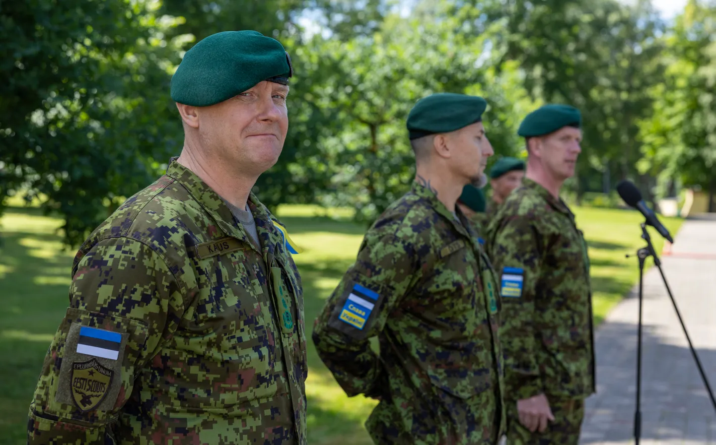 Kindralmajor Vahur Karus, kindralmajor Enno Mõts ja kindral Martin Herem reedel kaitseväe peastaabis toimunud tseremoonial.