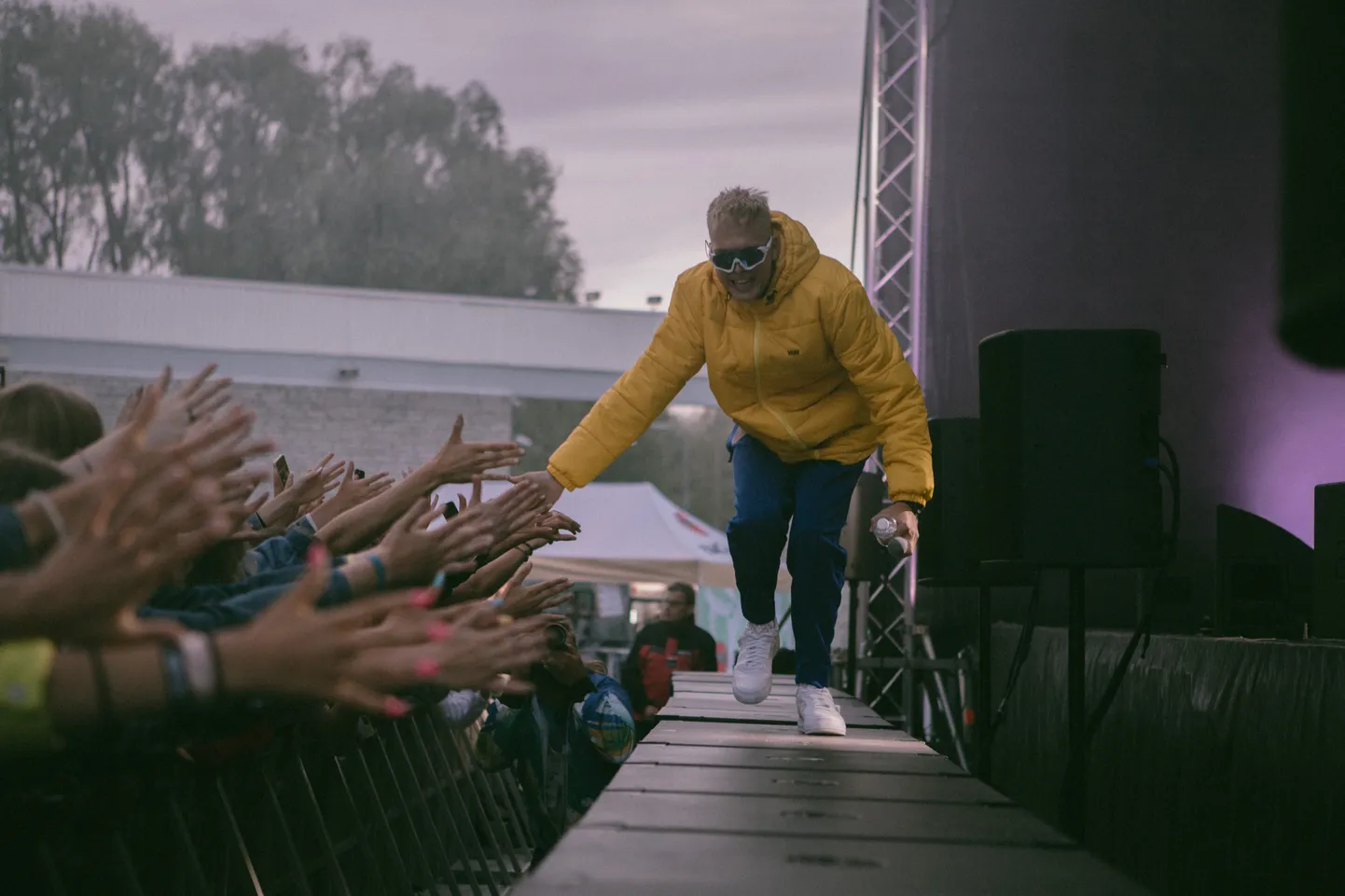 nublu kontsert Tallinna Lauluväljakul