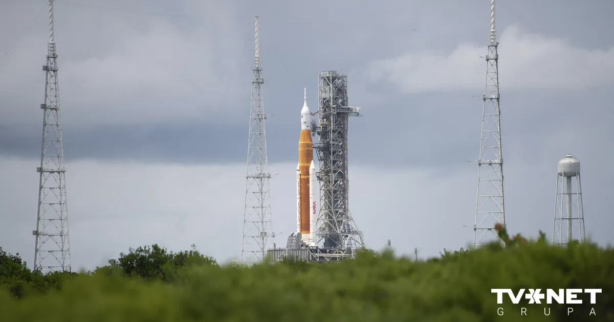 Tiešraide: NASA dodas uz Mēnesi