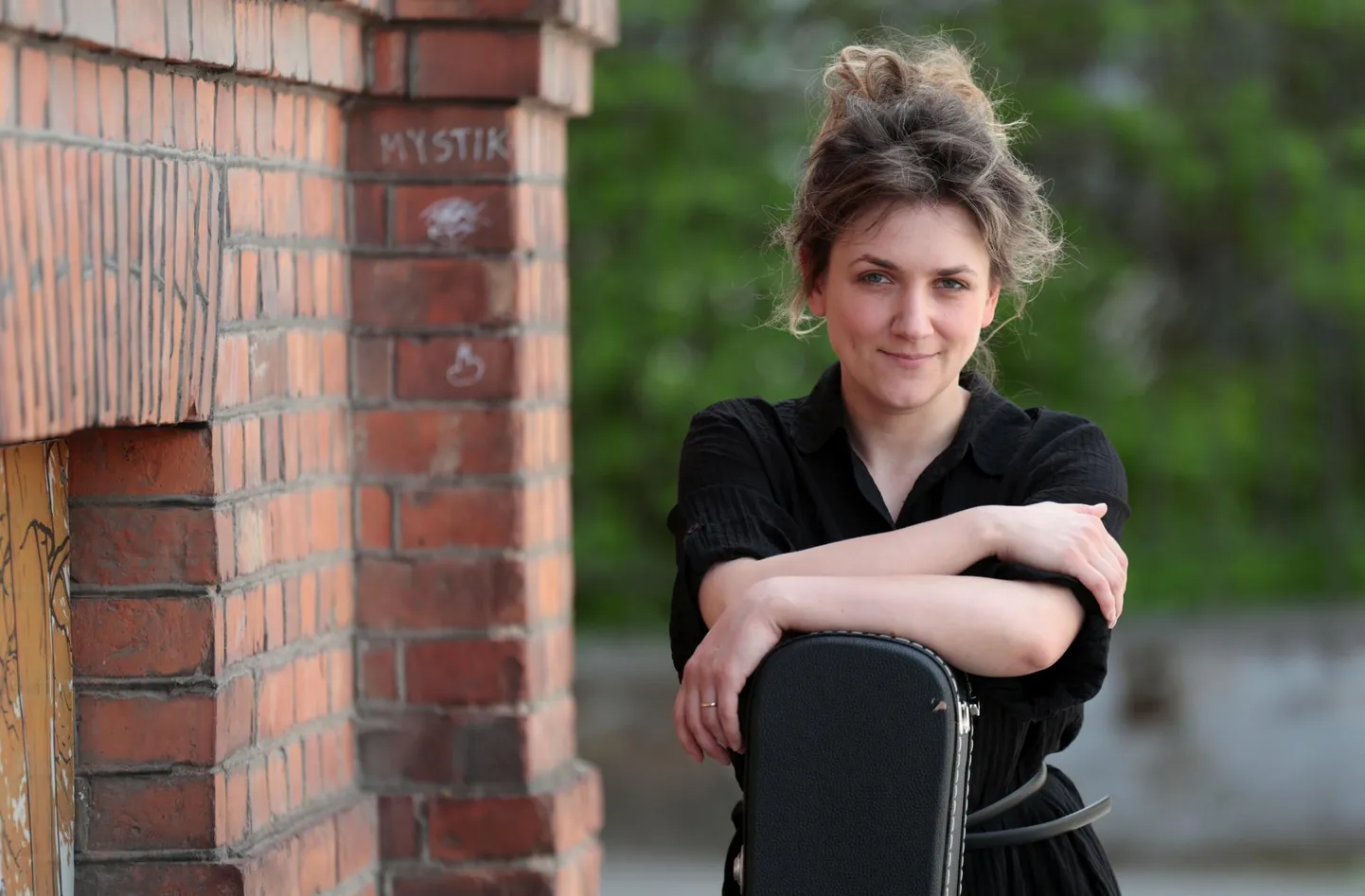 Rubundi kolmas täispikk stuudioalbum «Luulutaja» on justkui psühholoogiline muinasjutt, kus eluline kohtub absurdsusega, rääkis lugude autor, laulja ja kitarrist Liisa Tetsmann.
