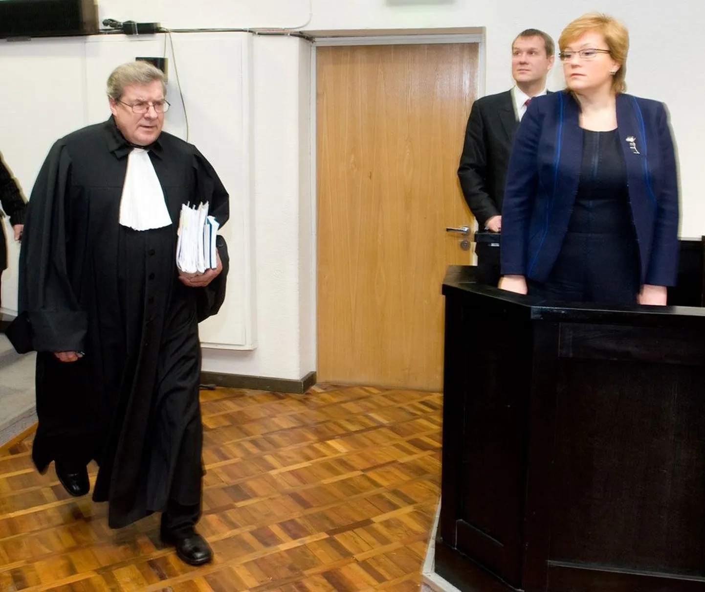Pildil on maadevahetuse protsessi esimene istung 2009. aastal. Nüüd tuleb kohtunik Valeri Lõõnikul langetada otsus riigi senise ajaloo kõige mahukamas ja keerulisemas korruptsioonisüüdistuses. «Kui vaid tervist jätkuks,» lausus Lõõnik eile pärast istungite lõppu.
