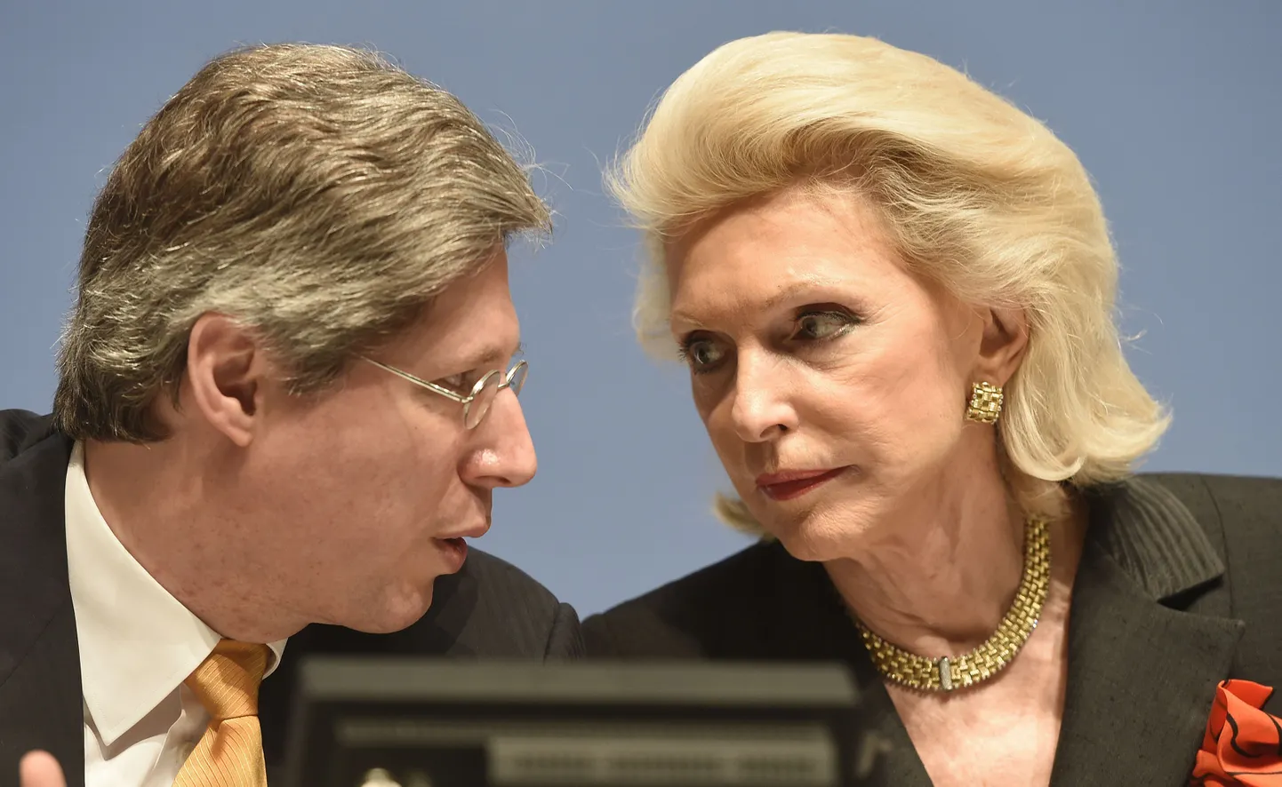 Euroopa suurima autode varuosade tootja Continentali nõukogu liikmed Maria-Elisabeth Schaeffler (P) ja tema poeg Georg Schaeffler.