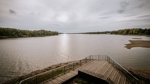 Augusta izskaņā dienas laikā vietām gaidāms lietus