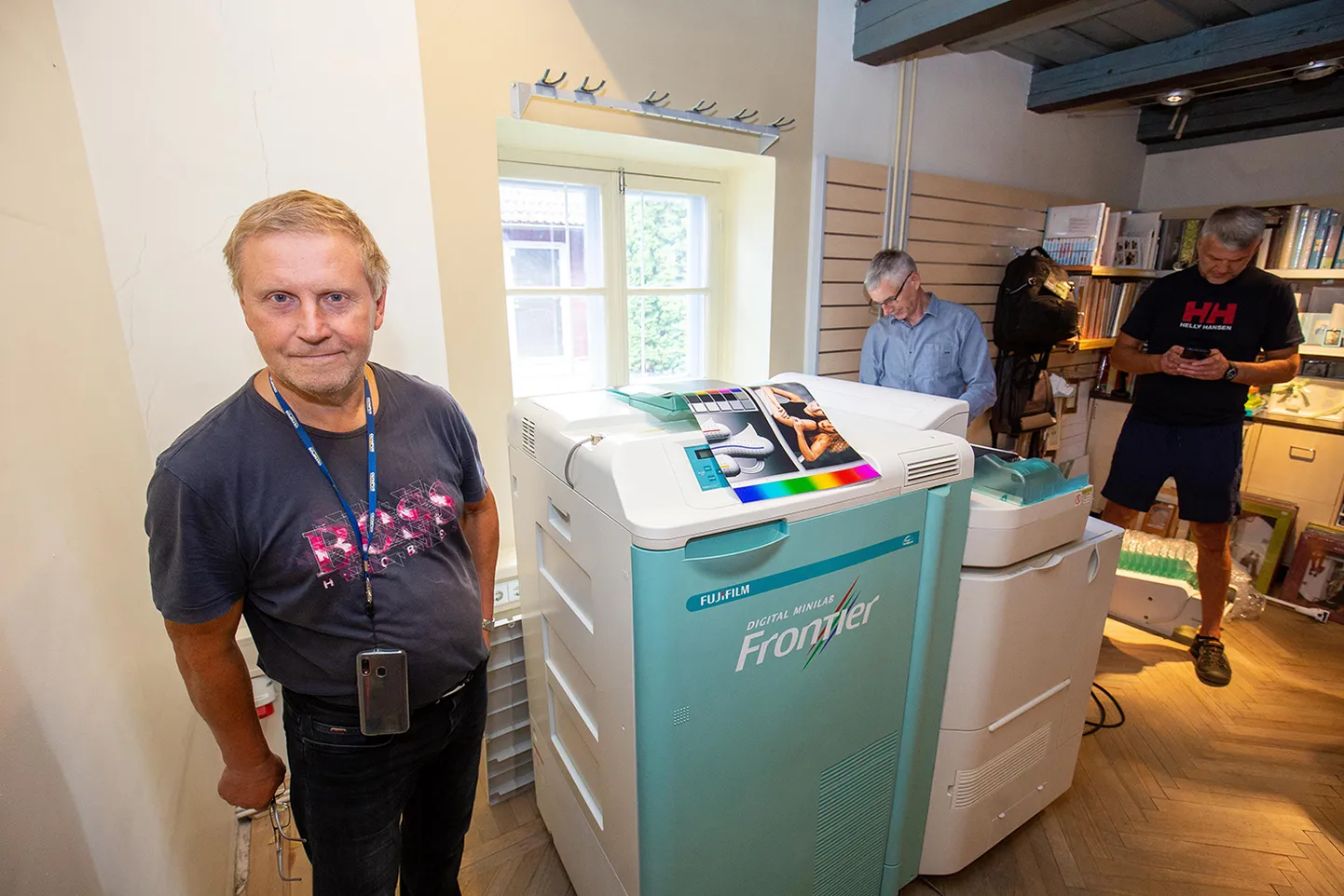 AS Kuma juhatajal Ervin Runnelil on uue masina üle hea meel.